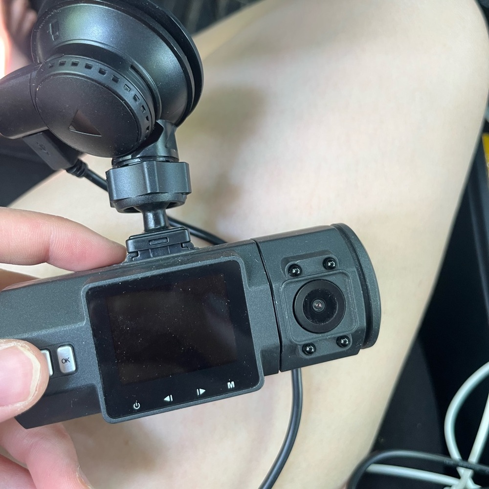 Vantrue OnDash N2 Pro Dual Lens Nightvision 2.5K 1440P Dash Cam with 256 GB SD